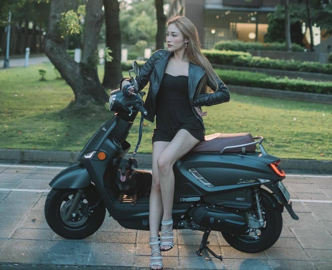 Persaingan Skutik Bergaya Retro Makin Ramai, Suzuki Luncurkan Saluto Versi 2022